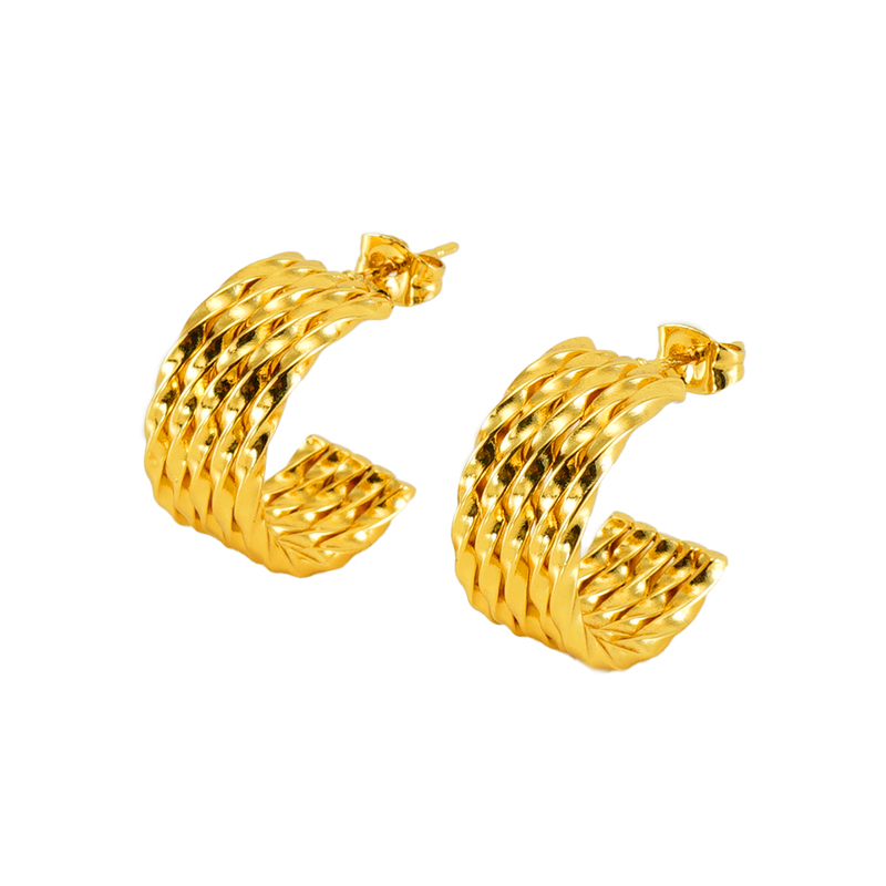 1 Pair Elegant Solid Color Plating Stainless Steel Titanium Steel 18K Gold Plated Earrings display picture 6