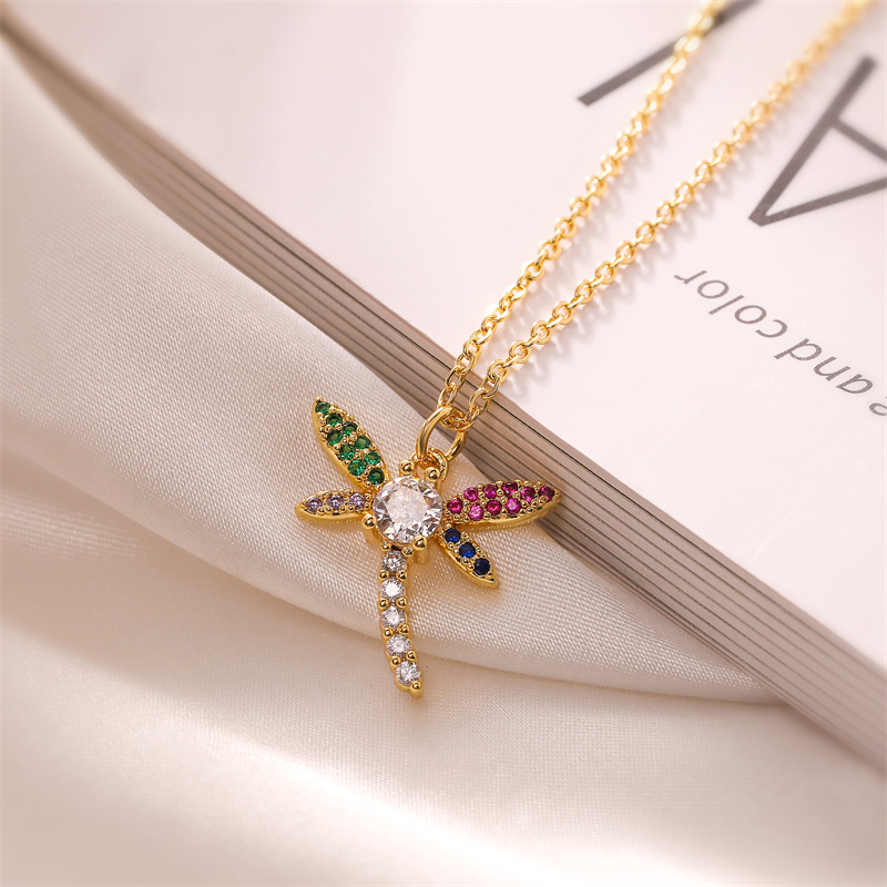Simple Style Dragonfly Copper Plating Inlay Zircon Gold Plated Pendant Necklace display picture 9