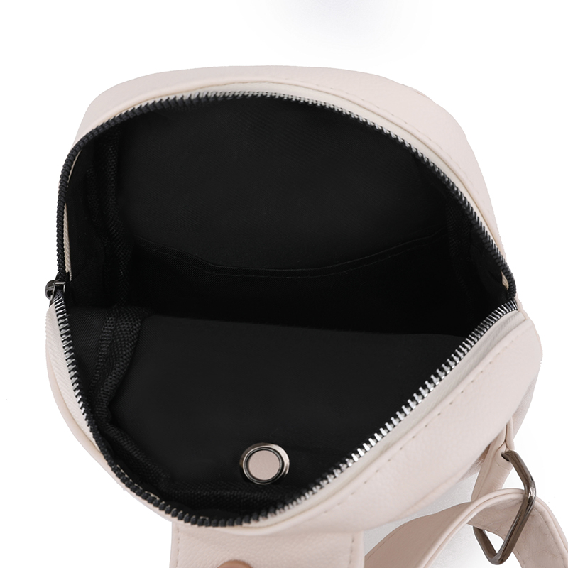 Women's Vacation Streetwear Sports Solid Color Pu Leather Waist Bags display picture 7