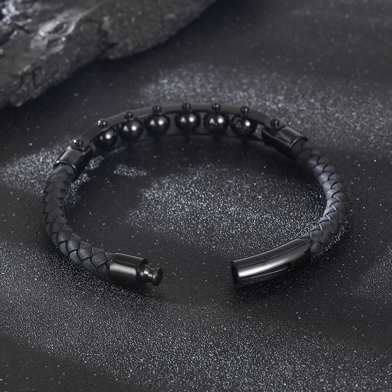 Streetwear Round Titanium Steel Braid Bracelets display picture 4