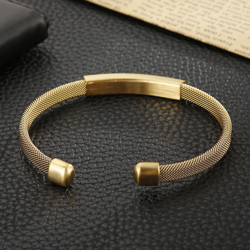 Hip-Hop Modern Style Geometric Titanium Steel Plating 18K Gold Plated Men'S Cuff Bracelets display picture 2