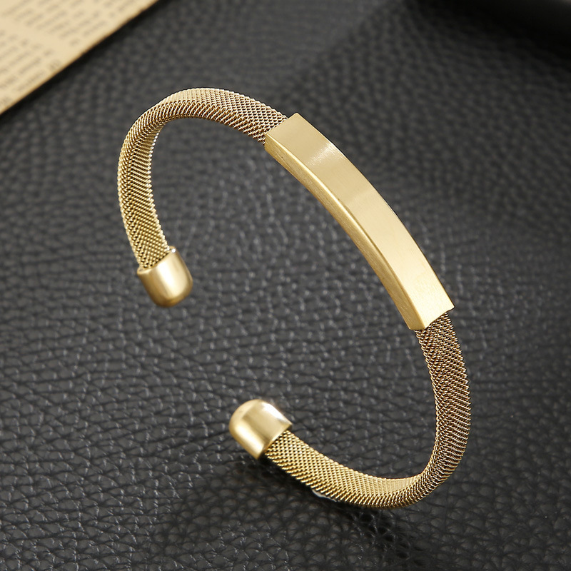 Hip-Hop Modern Style Geometric Titanium Steel Plating 18K Gold Plated Men'S Cuff Bracelets display picture 3