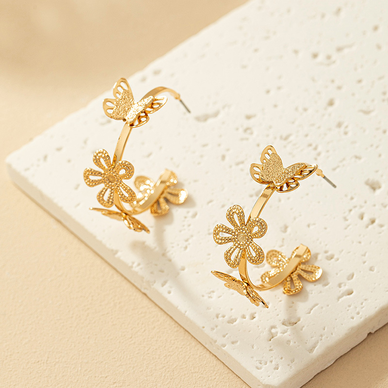 1 Pair Retro Flower Butterfly Plating Alloy Gold Plated Ear Studs display picture 2