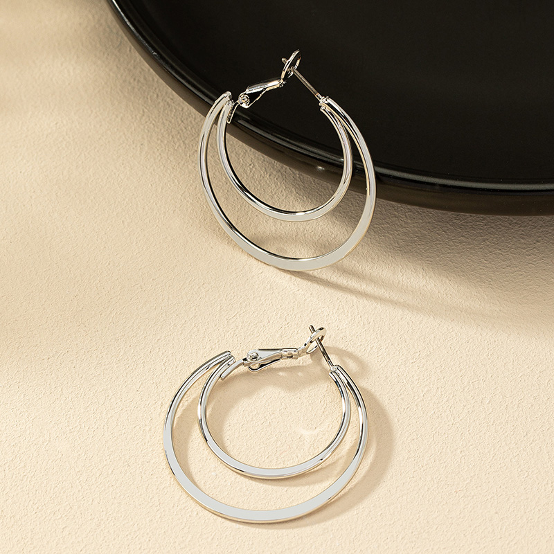 1 Pair Simple Style Commute Circle Plating Alloy Gold Plated Earrings display picture 8