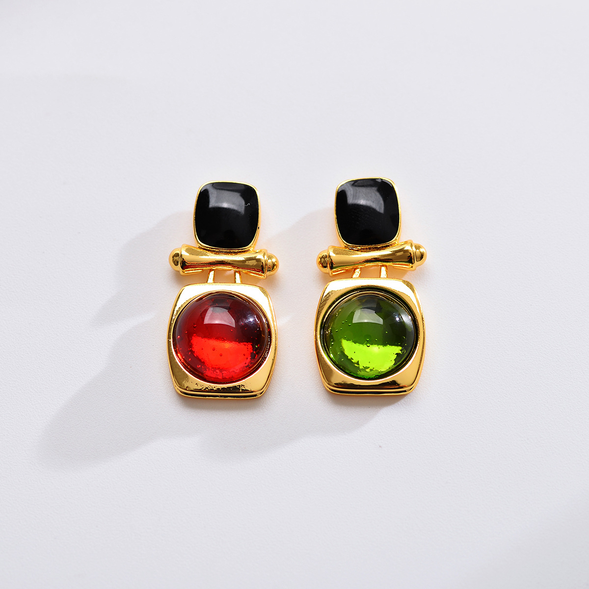1 Pair Elegant Classical Vintage Style Square Inlay Copper Agate Ear Studs display picture 3