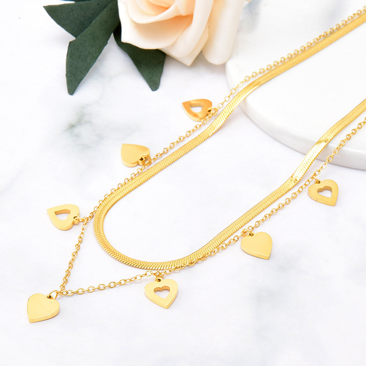 Elegant Simple Style Heart Shape Stainless Steel Plating 24k Gold Plated Layered Necklaces display picture 4