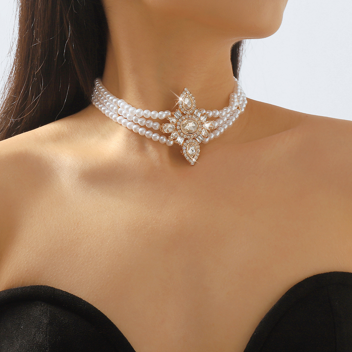 Elegant Luxurious French Style Geometric Imitation Pearl Alloy Inlay Zircon Women's Choker display picture 5