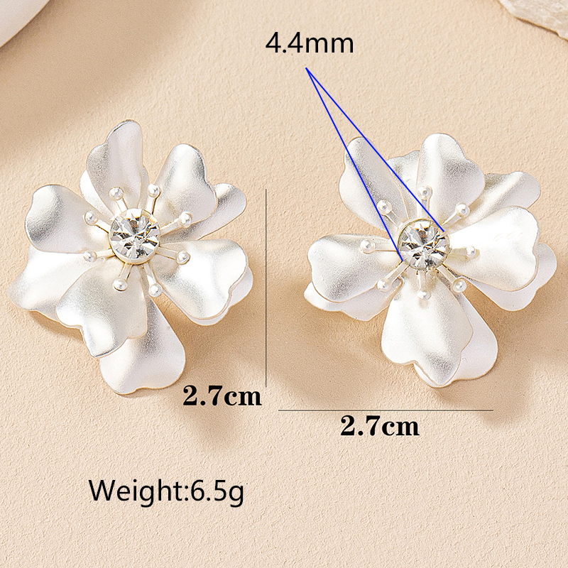 1 Pair Casual Romantic Sweet Flower Petal Floral Inlay Alloy Zircon Ear Studs display picture 5