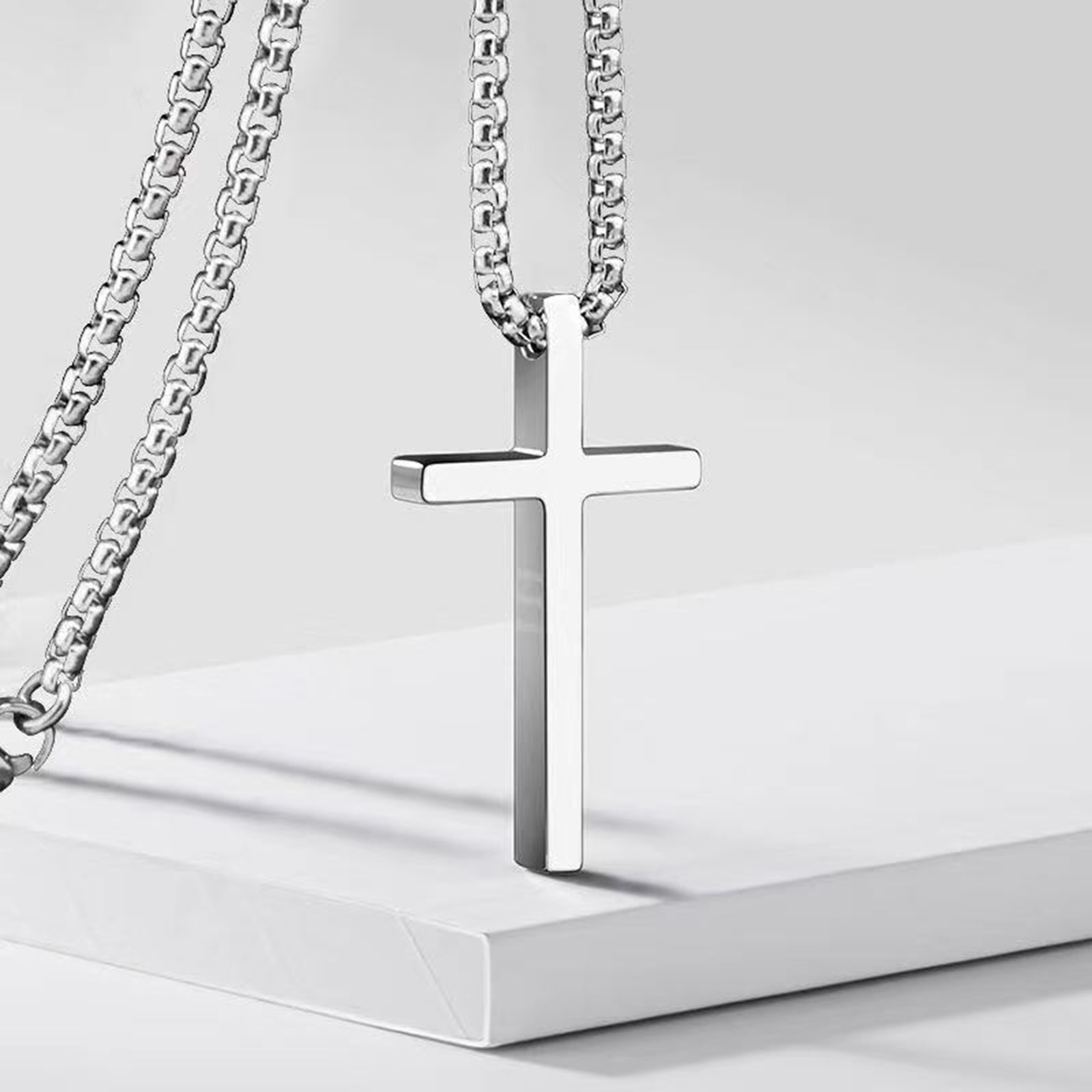 Fashion Simple Style Cross 201 Stainless Steel Alloy Polishing Men's Pendant Necklace display picture 3