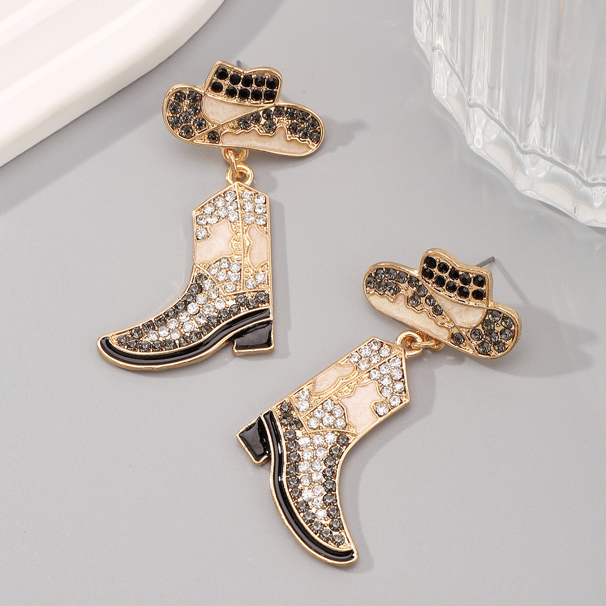 1 Pair Cowboy Style Modern Style Shoe Alloy Drop Earrings display picture 2