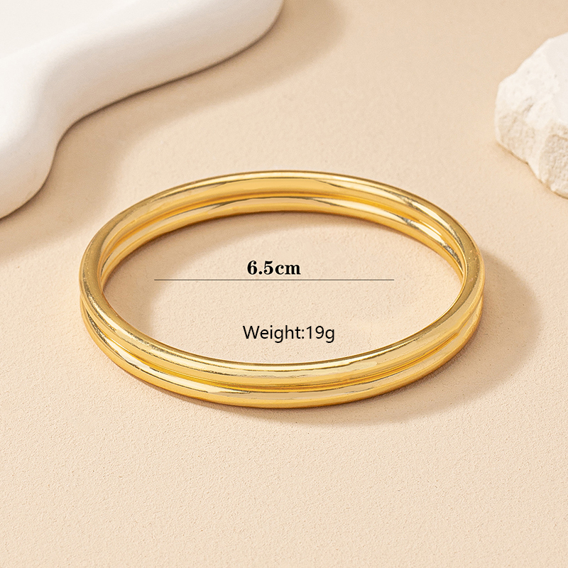 Simple Style Circle Round Alloy Plating 14k Gold Plated Women's Wristband display picture 4