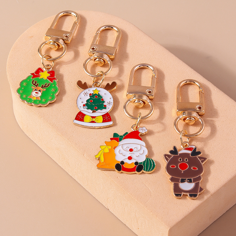 Cute Christmas Hat Christmas Tree Santa Claus Alloy Enamel Christmas Bag Pendant Keychain display picture 10