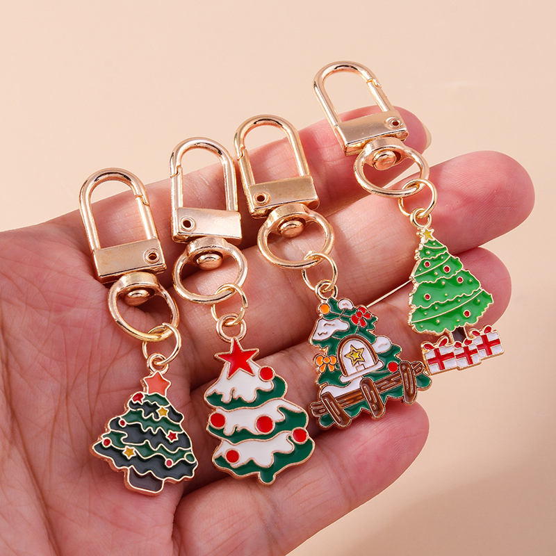 Cute Christmas Hat Christmas Tree Santa Claus Alloy Enamel Christmas Bag Pendant Keychain display picture 6