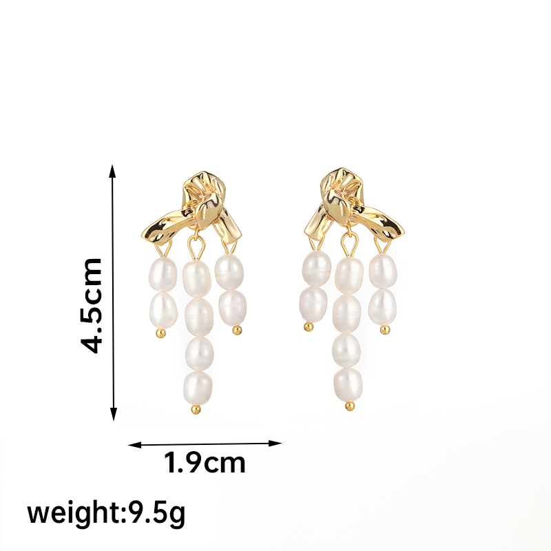 1 Pair Ig Style Retro C Shape Irregular Flower Crystal Pearl Plating Copper 18k Gold Plated Drop Earrings Ear Studs display picture 1