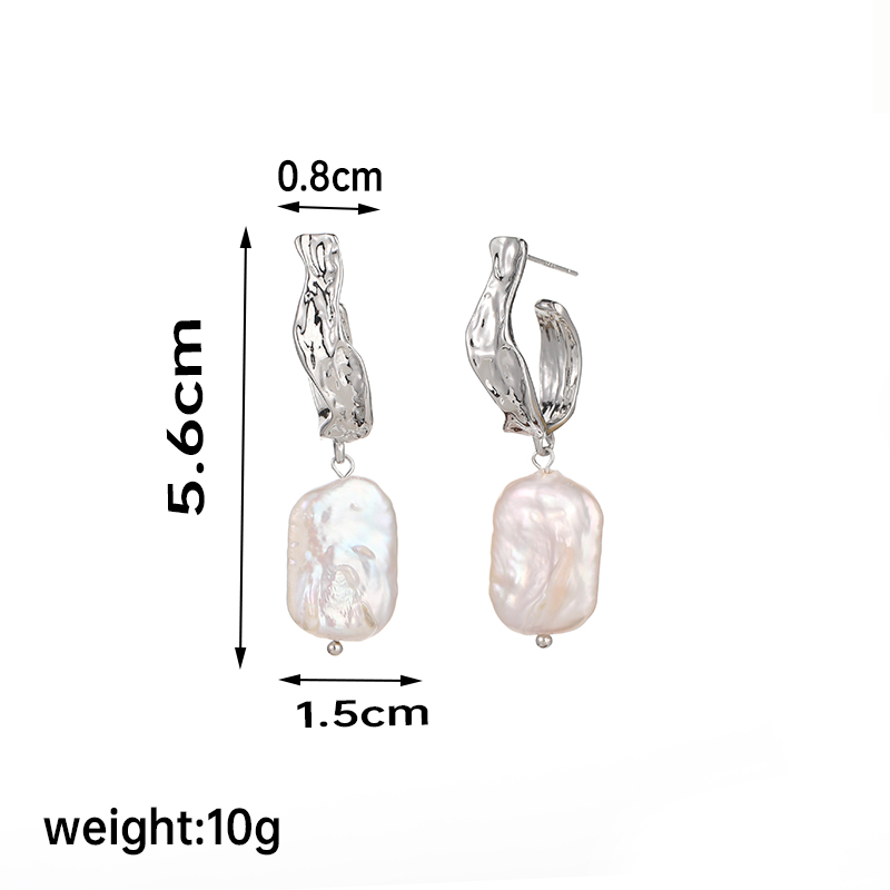 1 Pair Retro Baroque Style Irregular Pearl Plating Copper 18k Gold Plated Silver Plated Drop Earrings display picture 3