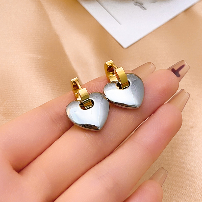 1 Pair Hip-Hop Vintage Style Heart Shape Polishing Plating 304 Stainless Steel Gold Plated Silver Plated Drop Earrings display picture 4