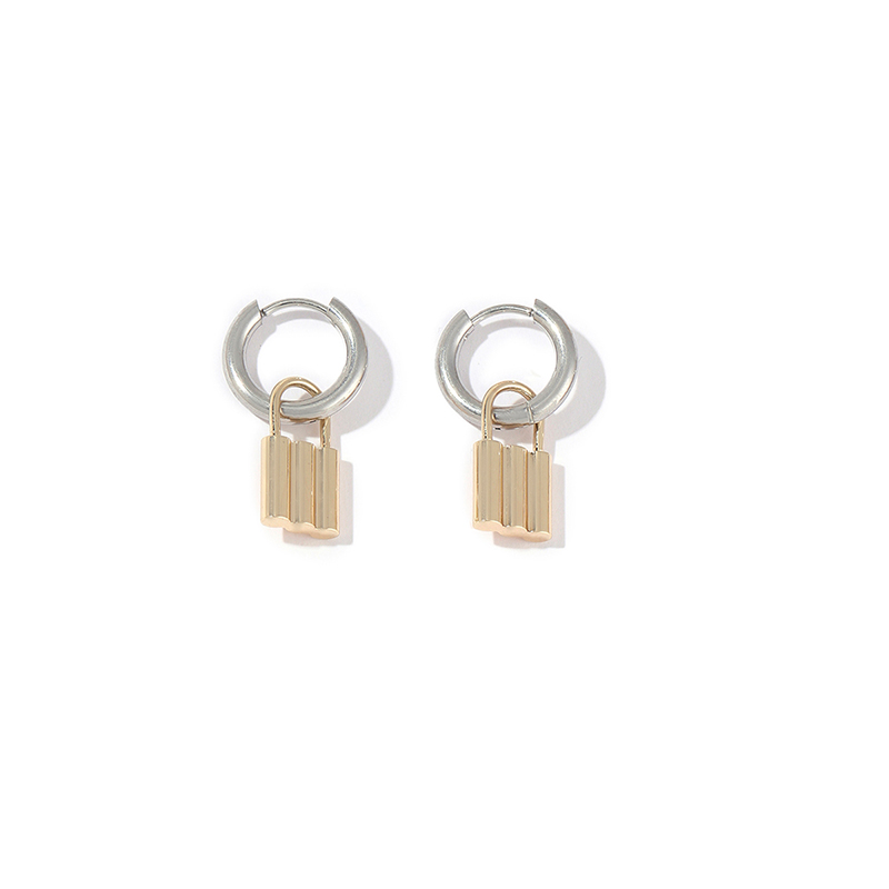 1 Par Estilo IG Estilo Simple Cerrar Con Llave Pulido Enchapado Acero Inoxidable Chapados en oro de 18k Pendientes De Gota display picture 6