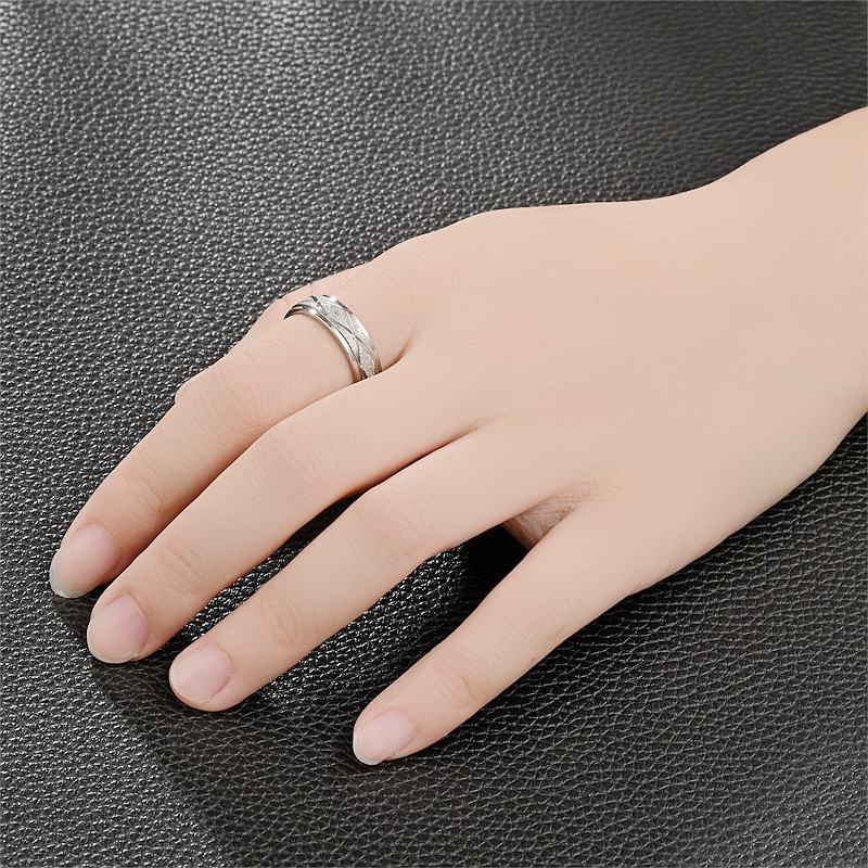 Simple Style Round Rhombus Titanium Steel Criss Cross Plating 18k Gold Plated Wide Band Rings display picture 4