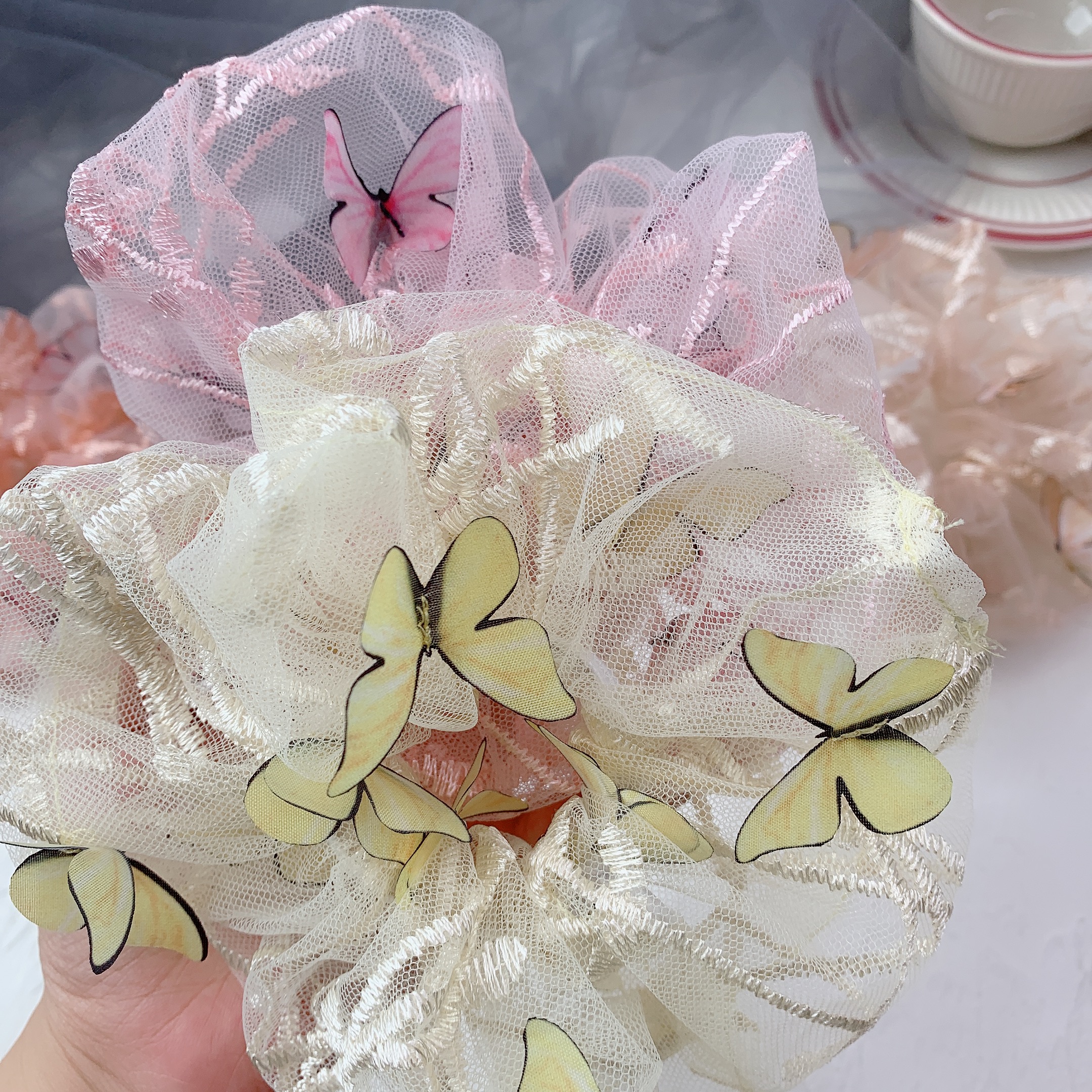 Casual Butterfly Gauze Pleated Hair Tie display picture 1