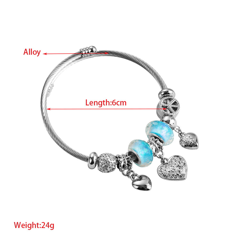 Elegant Cute Heart Shape Stainless Steel Alloy Beaded Hollow Out Carving Bangle display picture 1