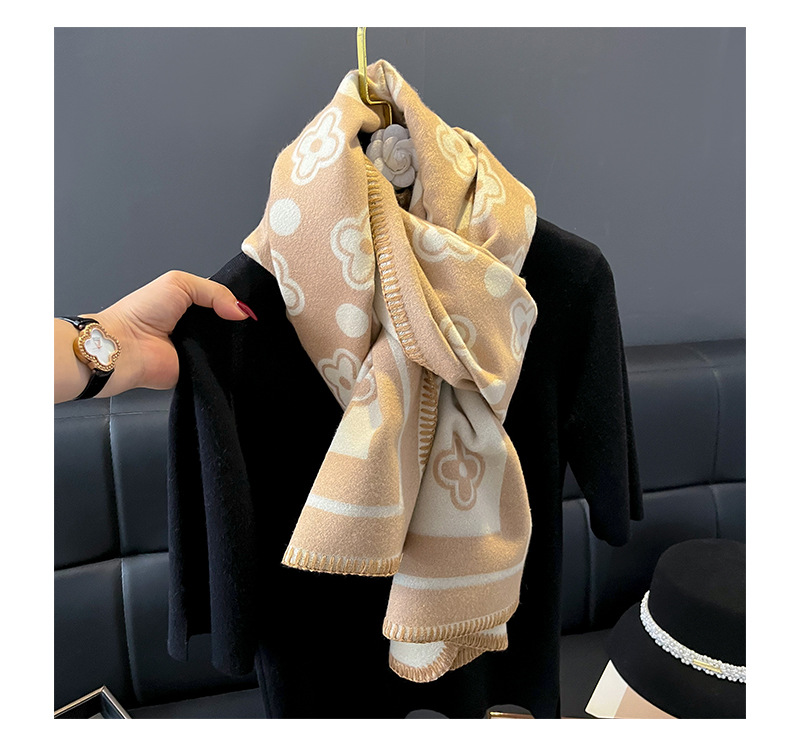 Women's Simple Style Flower Imitation Cashmere Scarf display picture 12