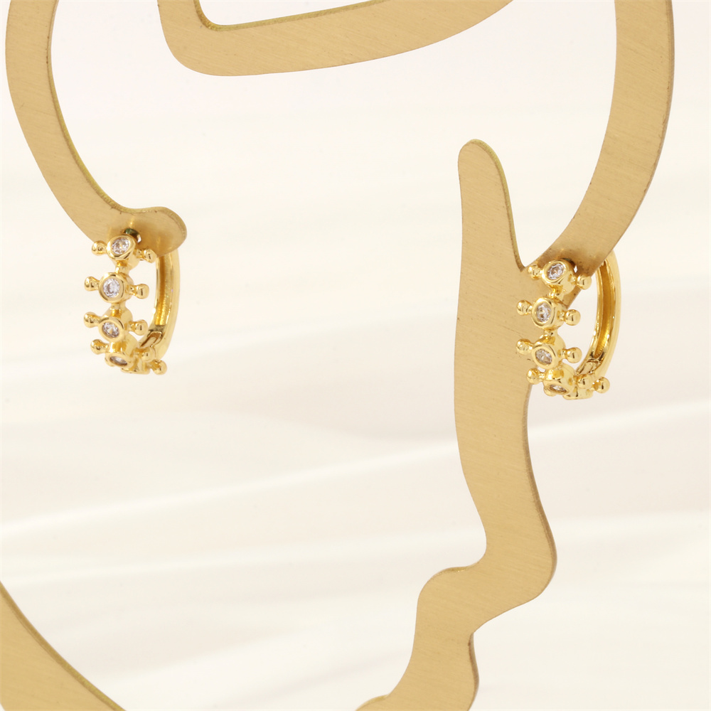 1 Paar Ig-stil Einfacher Stil Büroklammer Gräten Überzug Inlay Kupfer Zirkon 18 Karat Vergoldet Ohrringe display picture 8