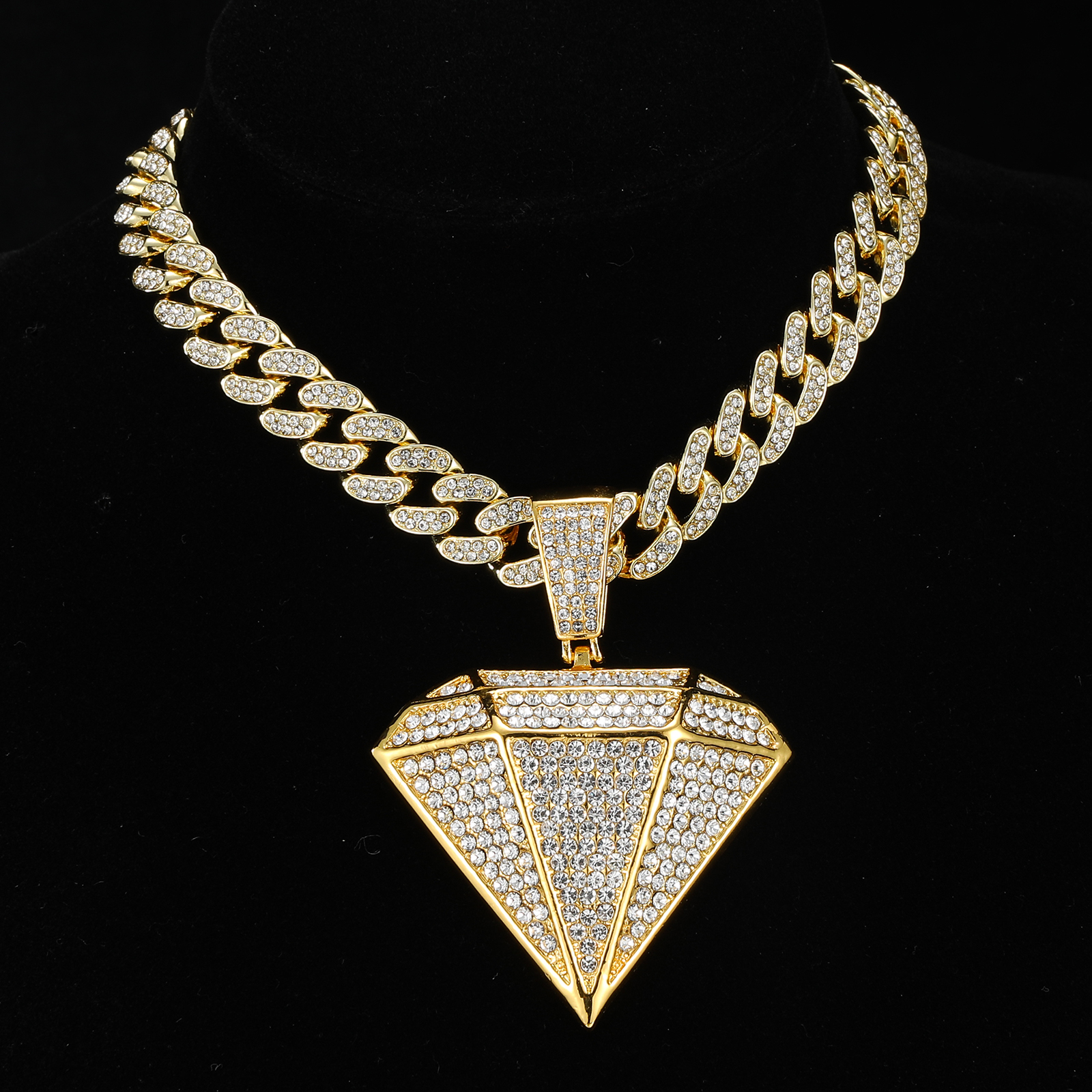 Hip-hop Jewelry Stainless Steel Alloy Inlay Rhinestones Pendant Necklace display picture 1