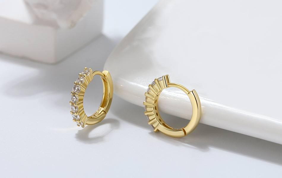 1 Pair Modern Style Classic Style Circle Polishing Plating Inlay Sterling Silver Zircon 14k Gold Plated Rose Gold Plated White Gold Plated Earrings display picture 4