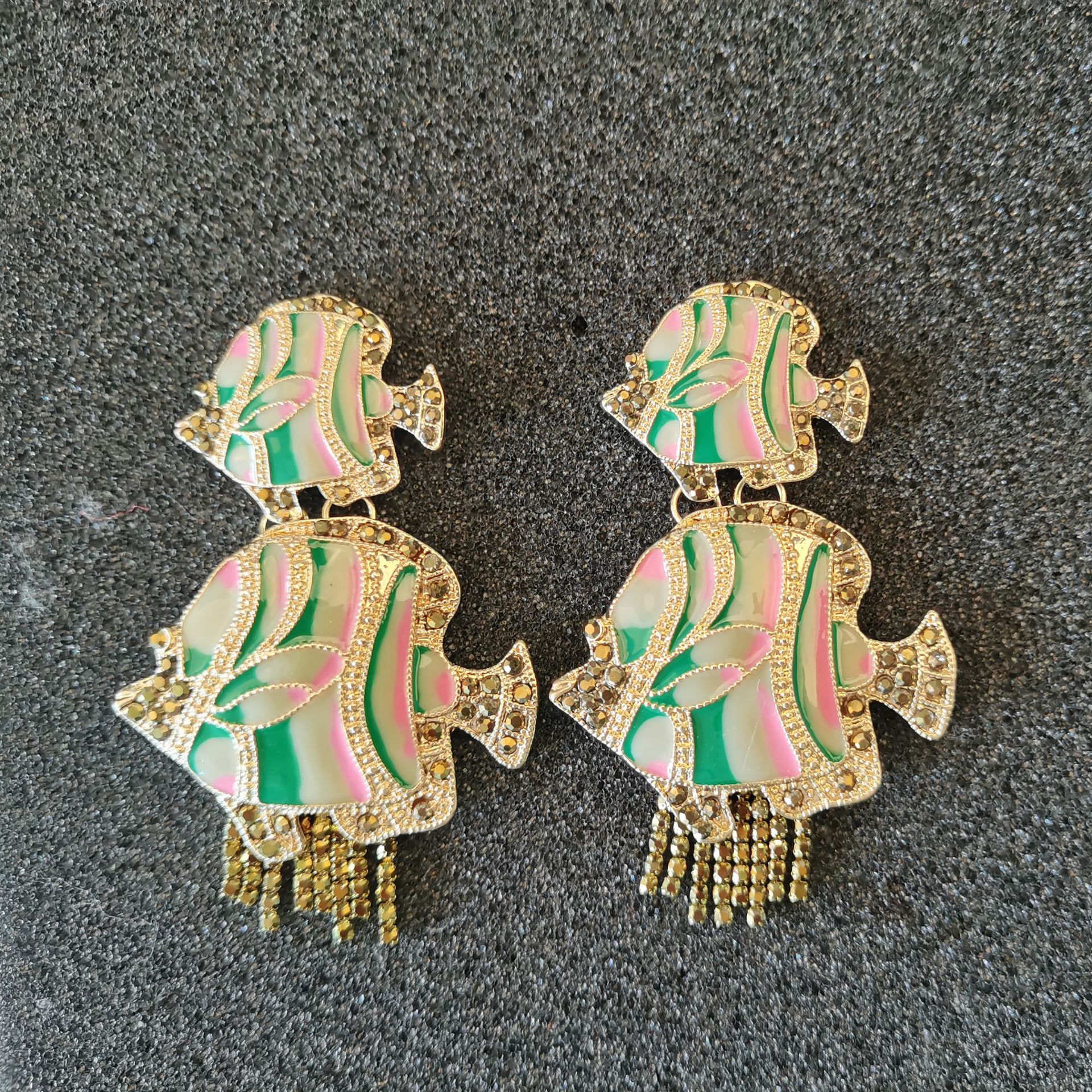 Wholesale Jewelry Vacation Fish Alloy Artificial Gemstones Enamel Plating Inlay Drop Earrings display picture 1