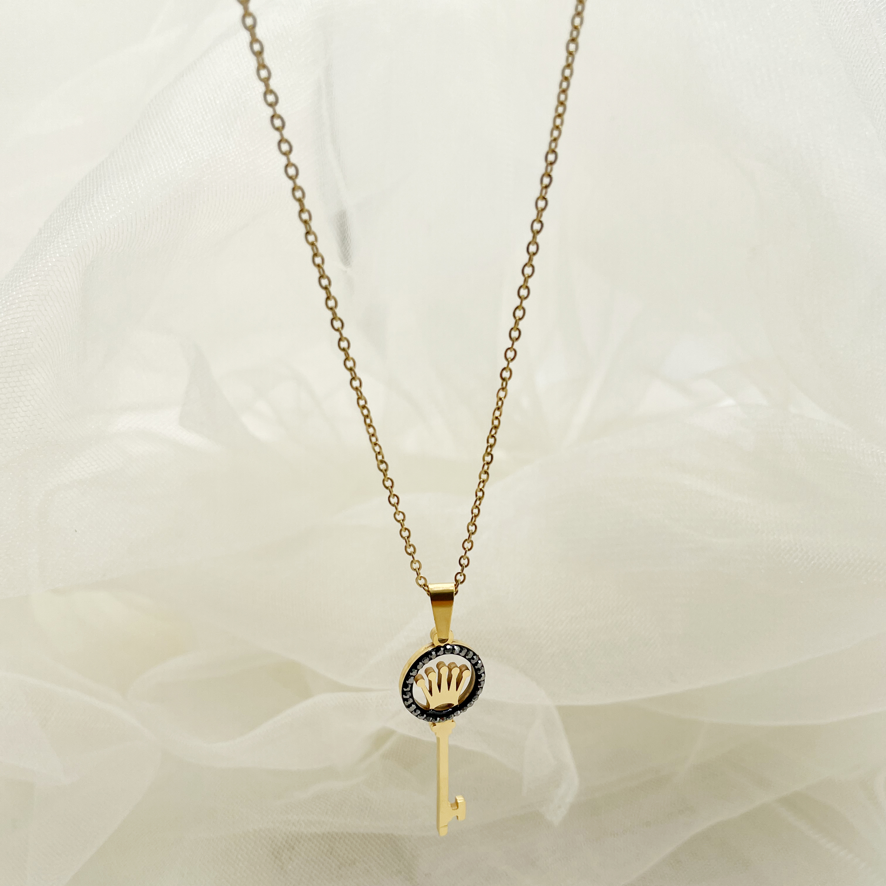 Edelstahl 304 Vergoldet Einfacher Stil Überzug Inlay Krone Schlüssel Diamant Halskette Mit Anhänger display picture 2