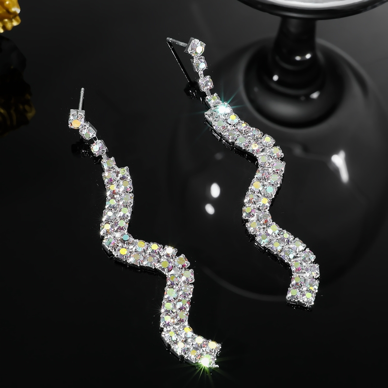 1 Pair Simple Style Solid Color Plating Inlay Rhinestone Rhinestones Silver Plated Drop Earrings display picture 1