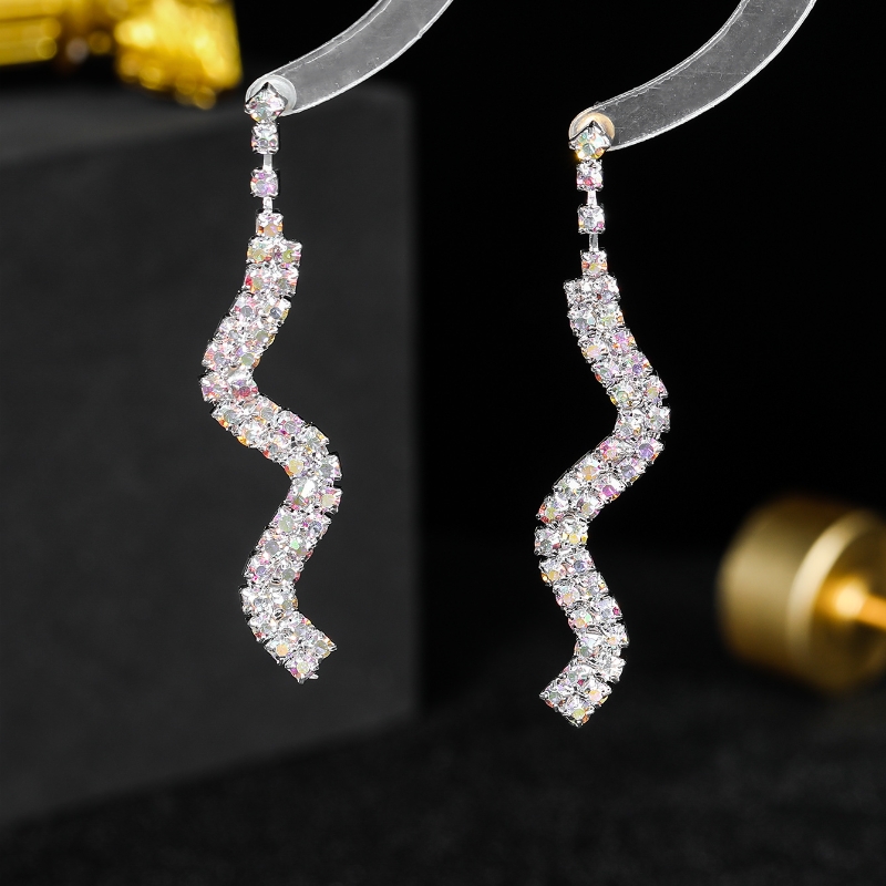 1 Pair Simple Style Solid Color Plating Inlay Rhinestone Rhinestones Silver Plated Drop Earrings display picture 3