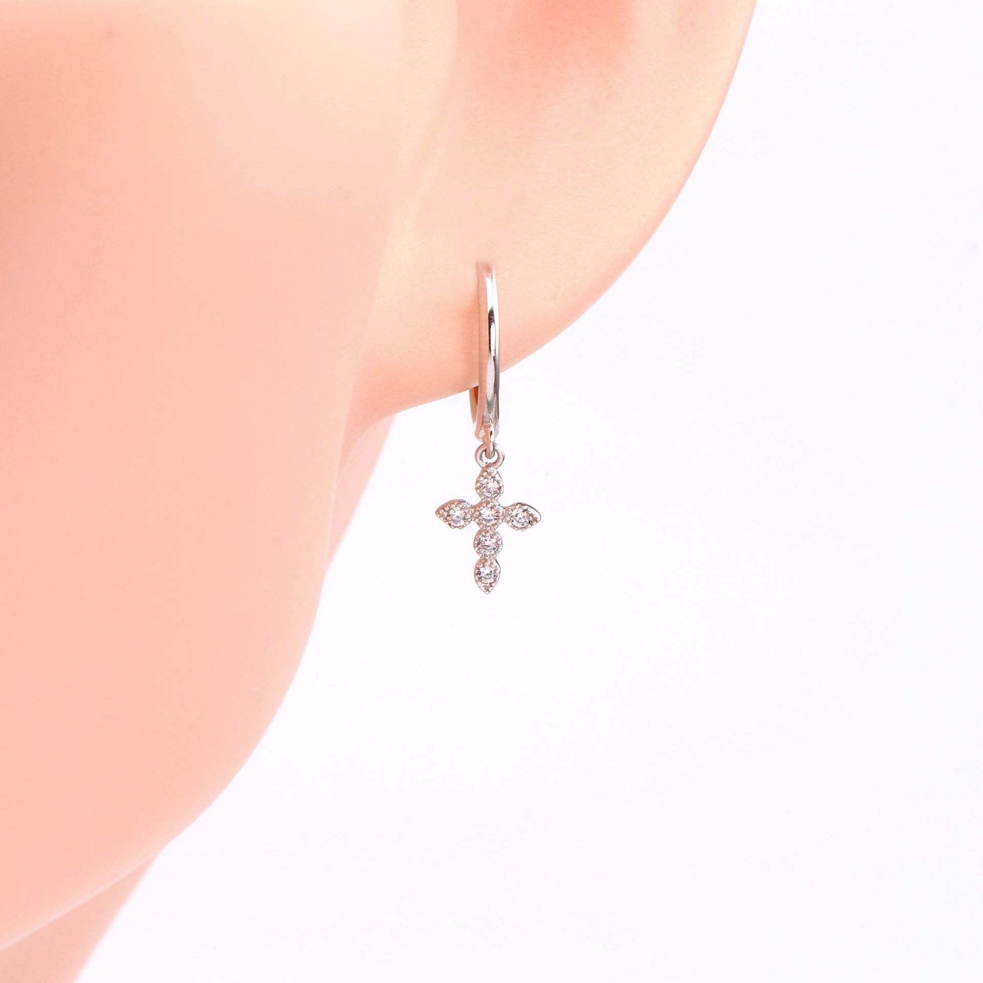 1 Pair Simple Style Classic Style Solid Color Inlay Sterling Silver Gem Drop Earrings display picture 2