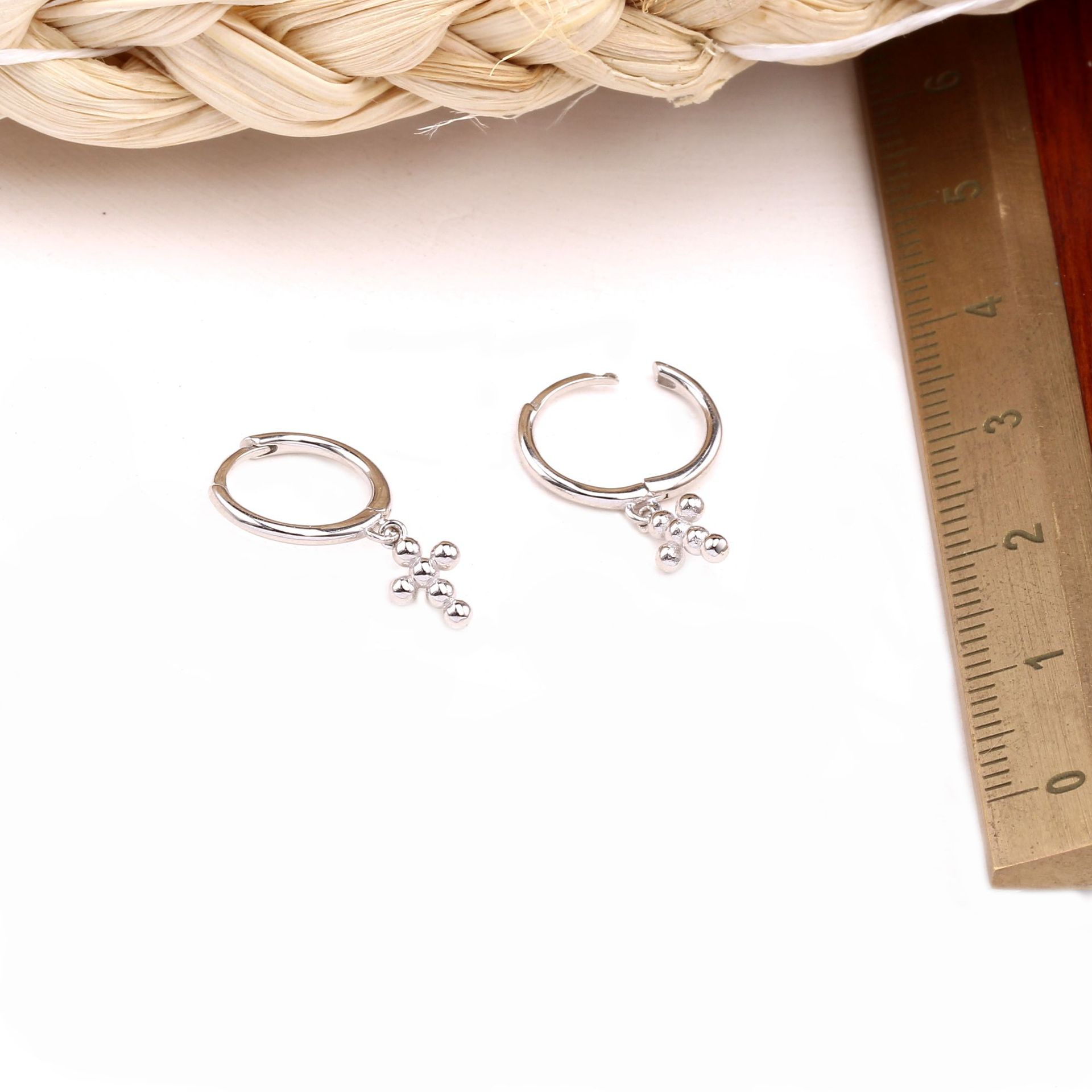 1 Pair Basic Cross Plating Sterling Silver Earrings display picture 7