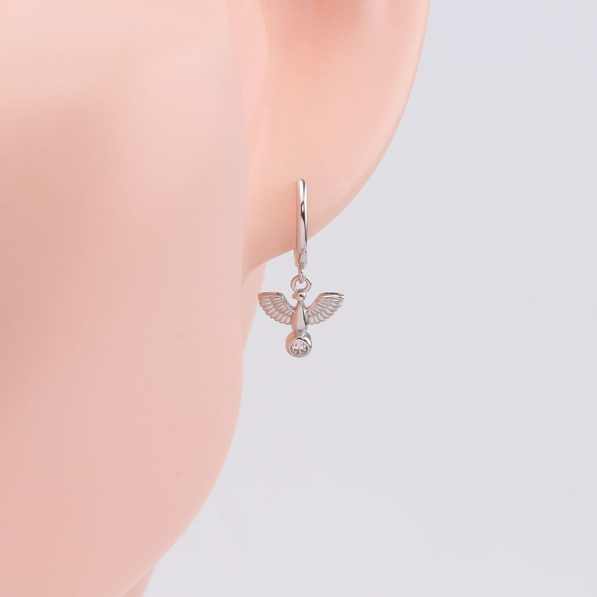 1 Pair Vintage Style Simple Style Bird Inlay Sterling Silver Zircon Drop Earrings display picture 5