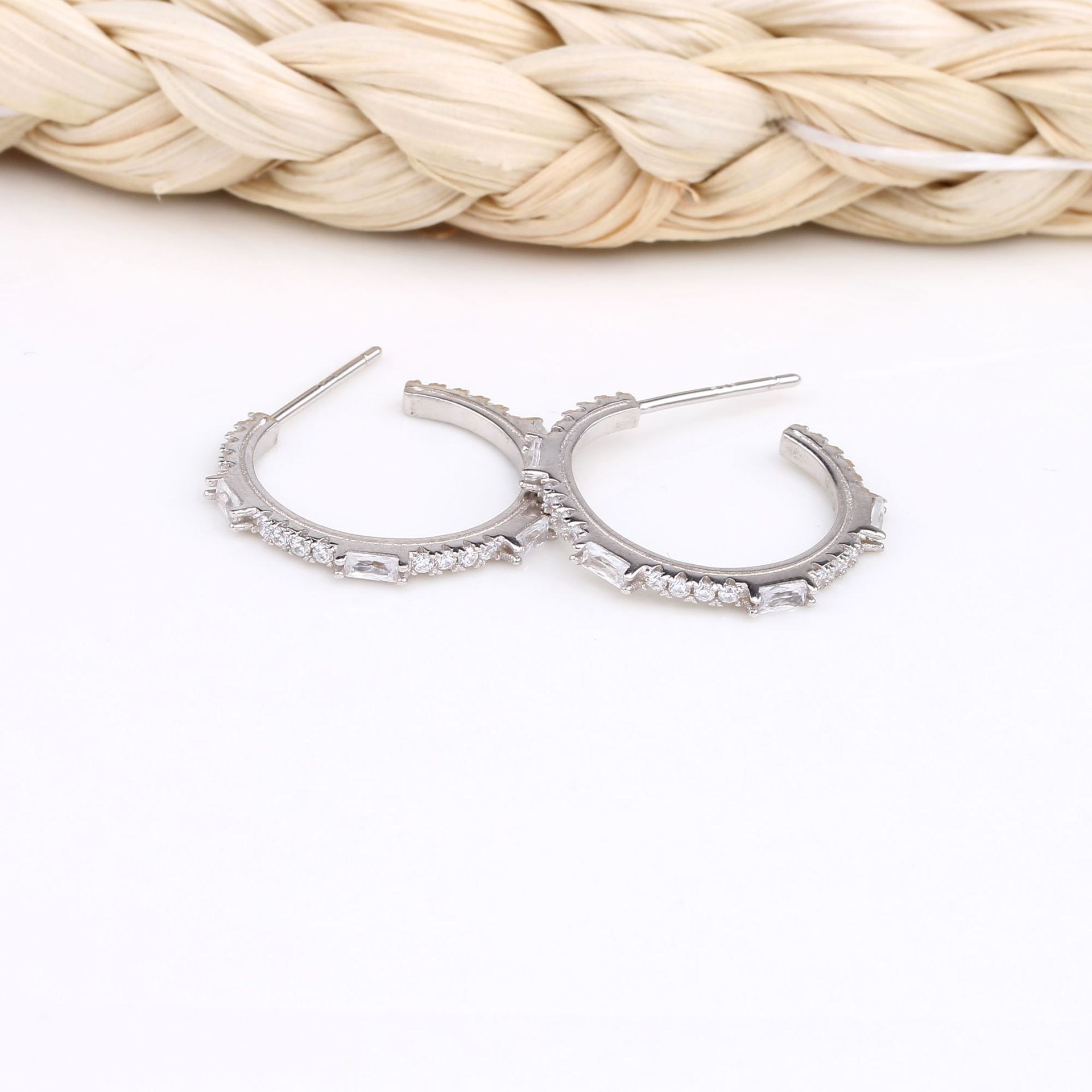 1 Pair Basic Geometric Inlay Sterling Silver Zircon Earrings display picture 8