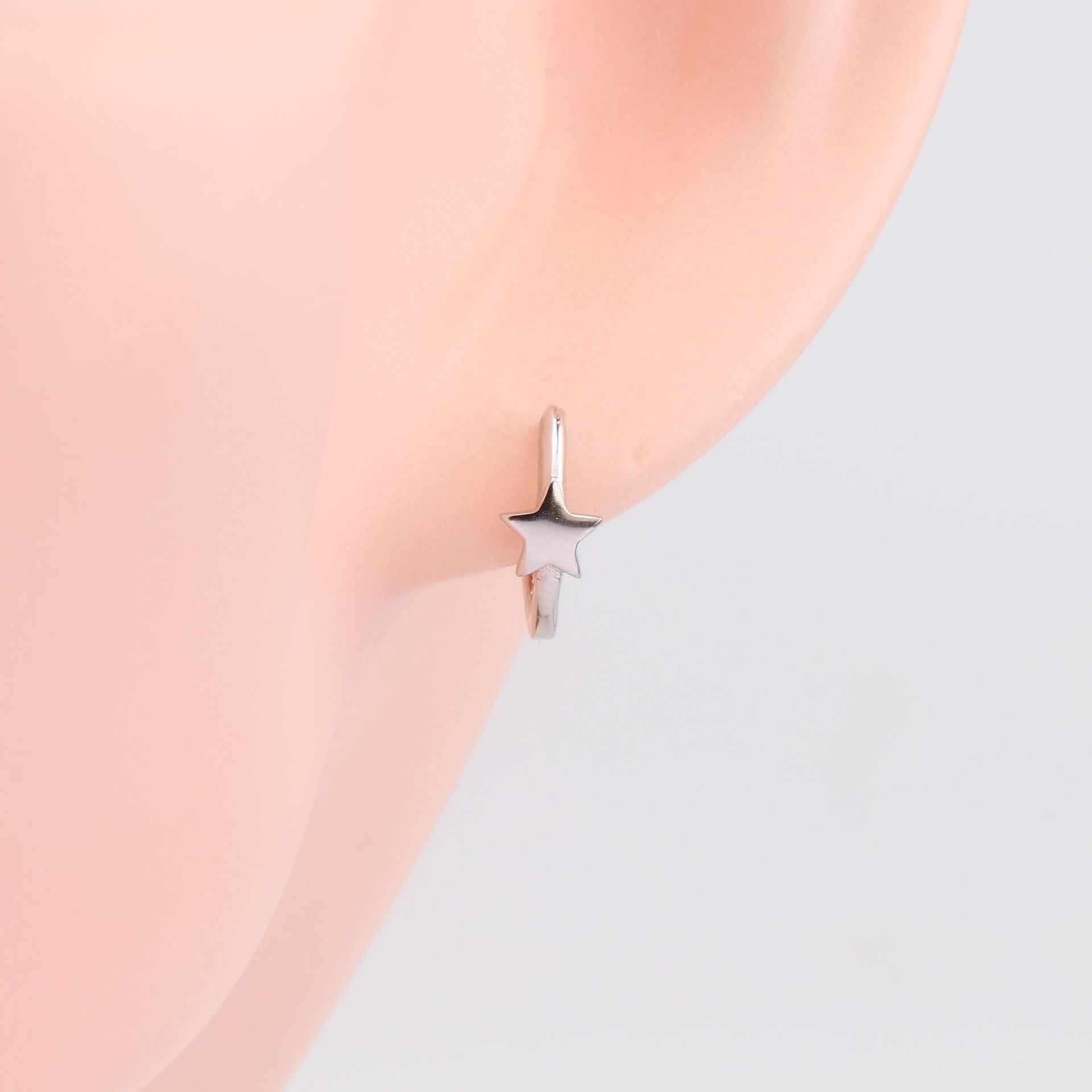 1 Paar Einfacher Stil Stern Überzug Sterling Silber Ohrringe display picture 6