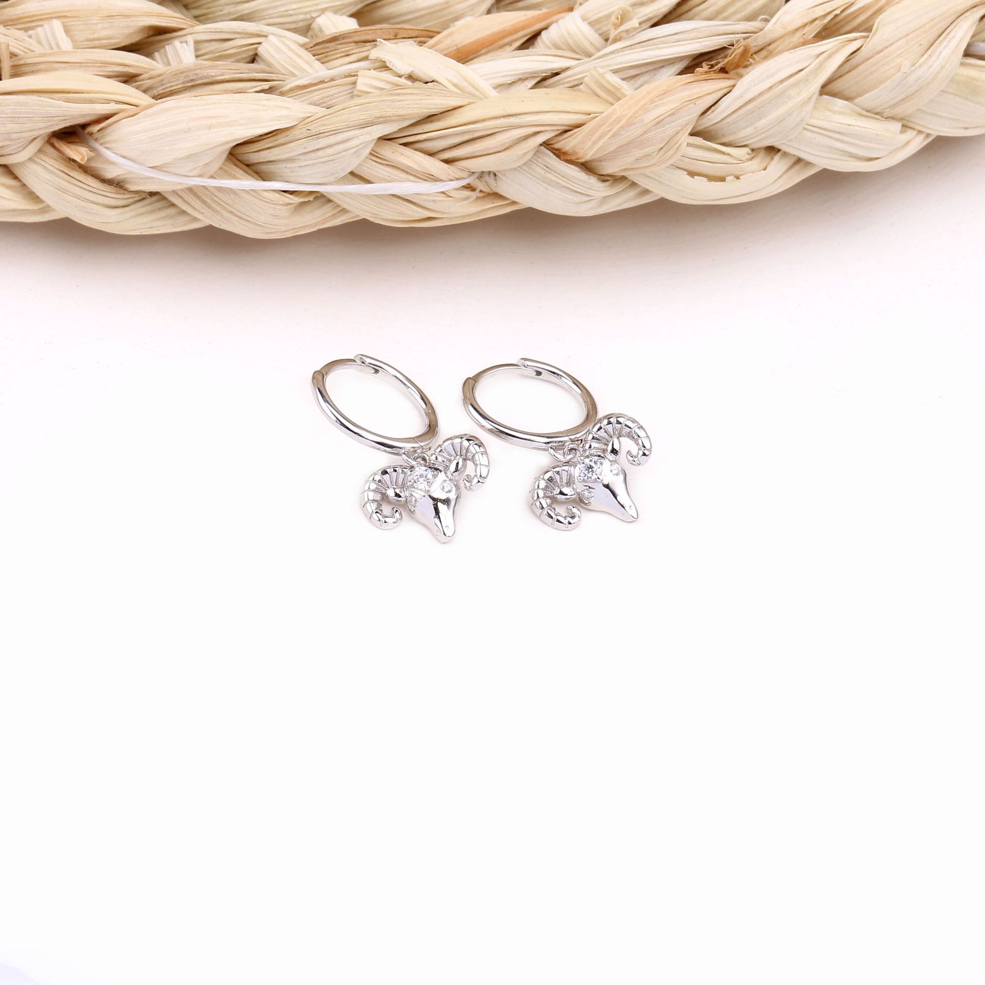 1 Pair Sweet Sheep Inlay Sterling Silver Gem Earrings display picture 8