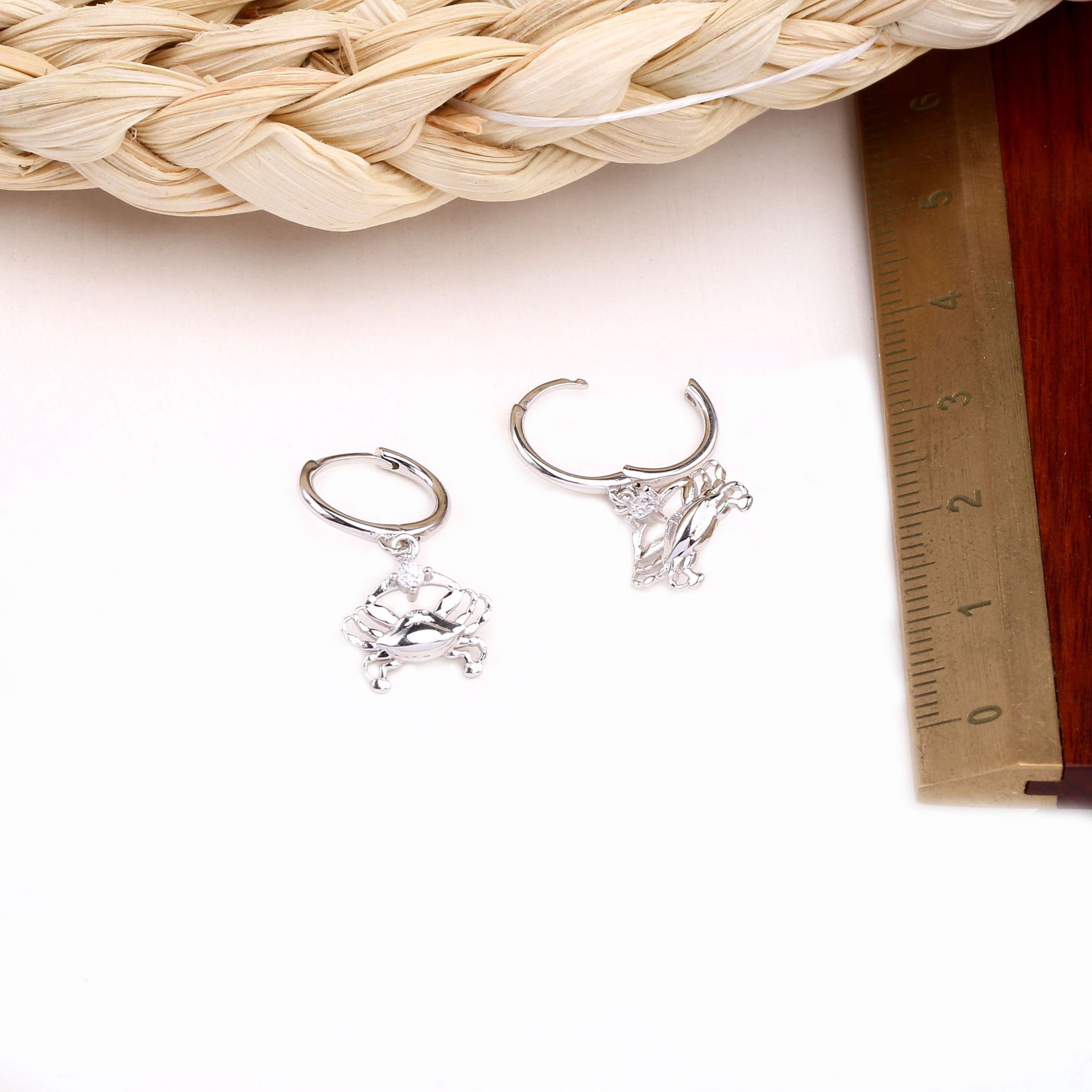 1 Paar Süß Komisch Krabbe Inlay Sterling Silber Zirkon Ohrringe display picture 10