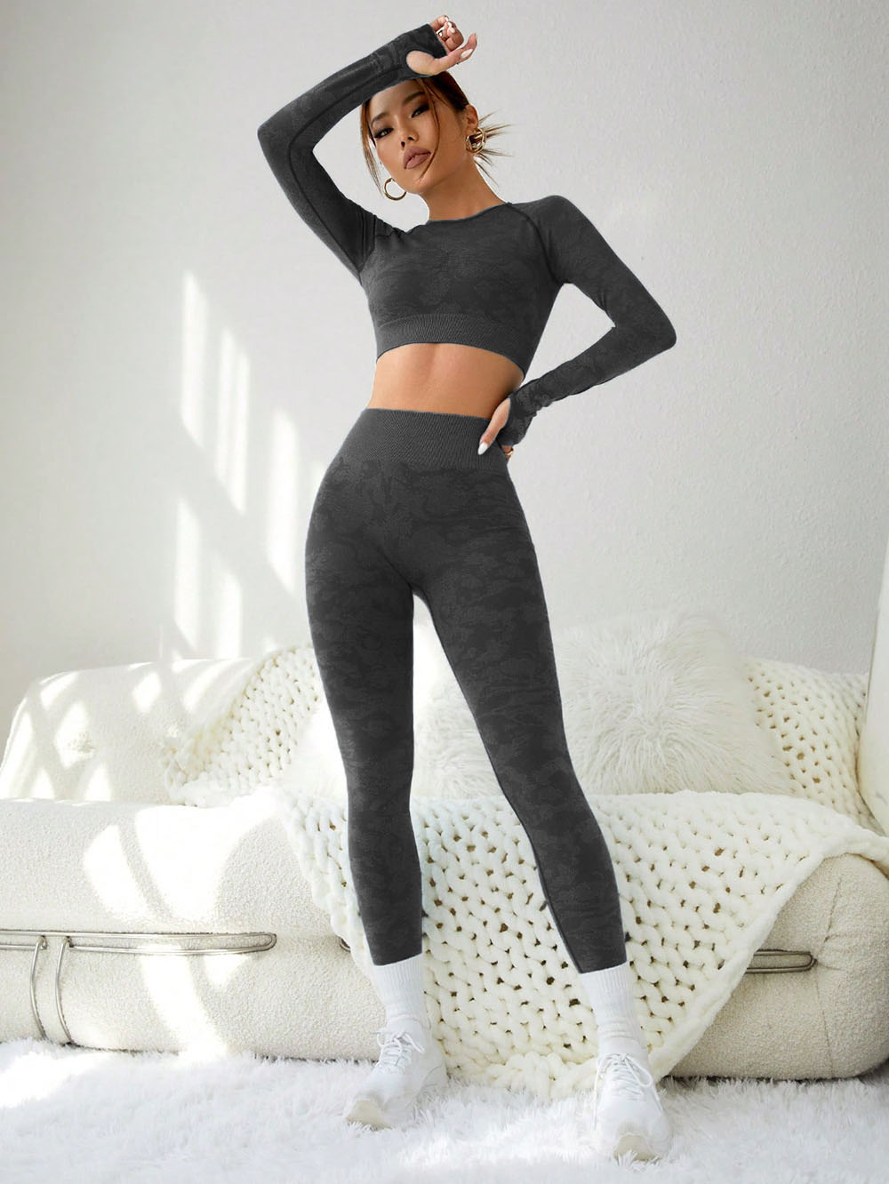 Sports Solid Color Nylon Round Neck Hollow Out Tracksuit T-shirt Leggings display picture 4