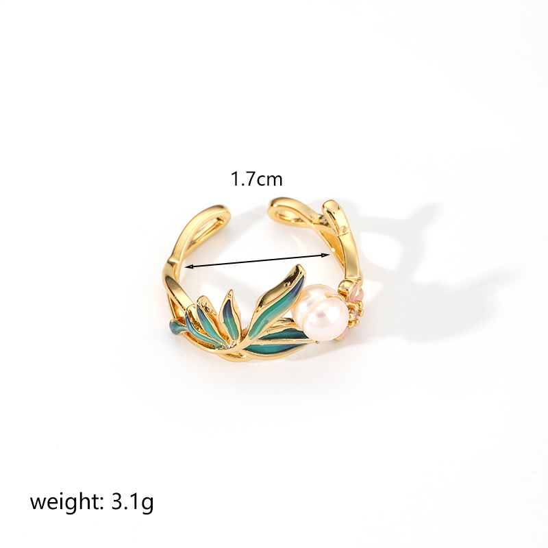 Retro Flower Butterfly Copper Plating Inlay Freshwater Pearl 18k Gold Plated Open Rings display picture 1
