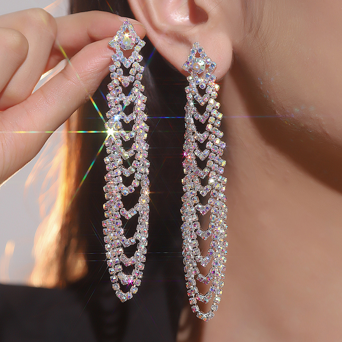Wholesale Jewelry Elegant Streetwear Geometric Rhinestone Drop Earrings display picture 1