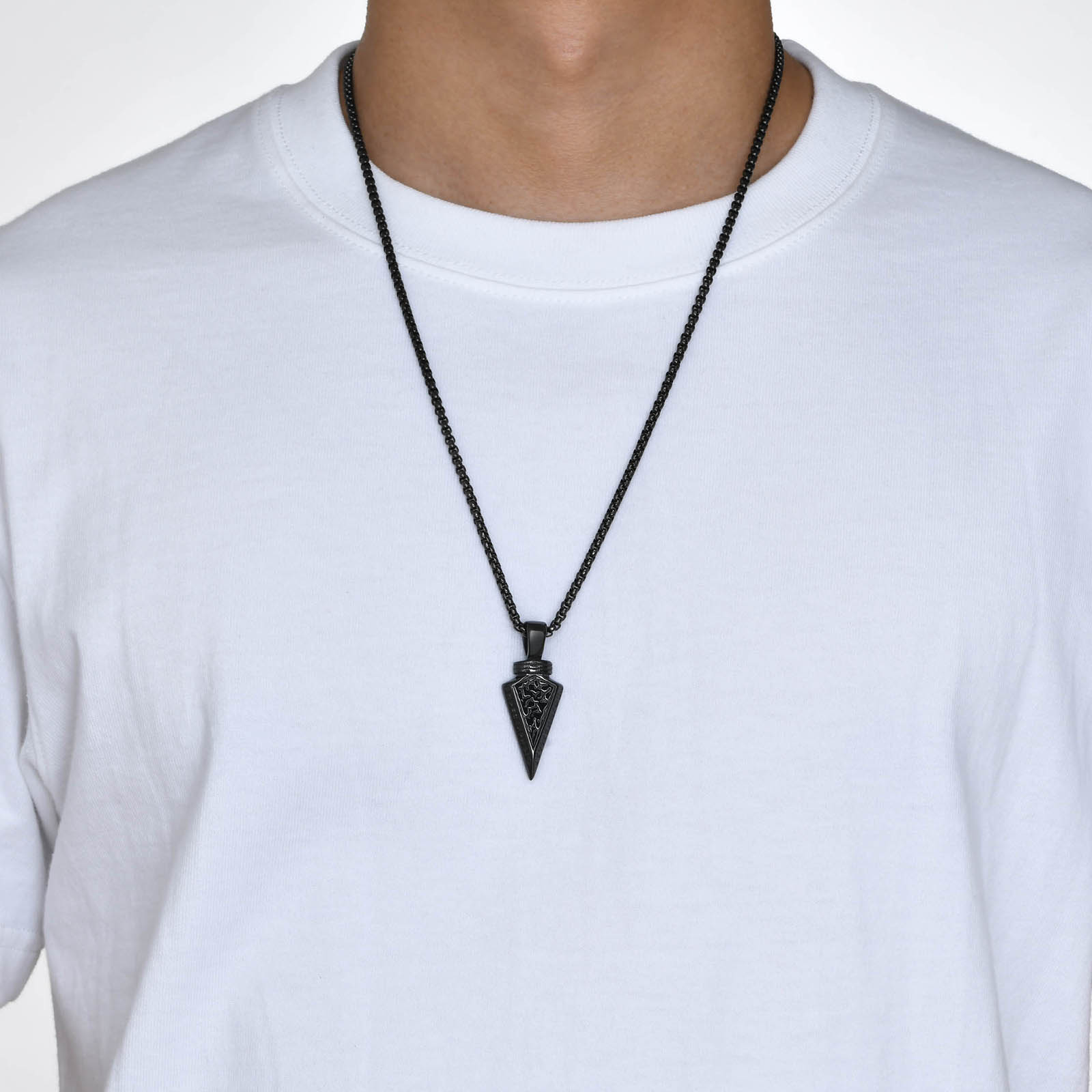 Punk Classic Style Arrow Stainless Steel Men'S Pendant Necklace display picture 3