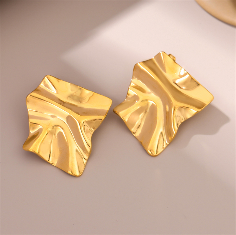 1 Pair Retro Simple Style Irregular Square Plating 201 Stainless Steel 18K Gold Plated Ear Studs display picture 7