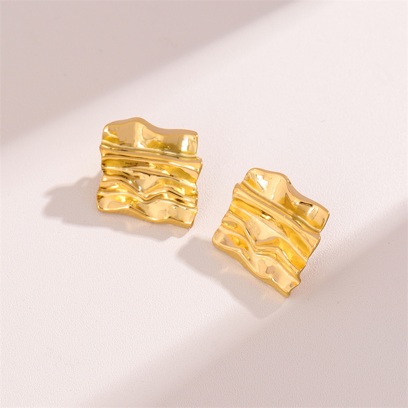 1 Pair Retro Simple Style Irregular Square Plating 201 Stainless Steel 18K Gold Plated Ear Studs display picture 1