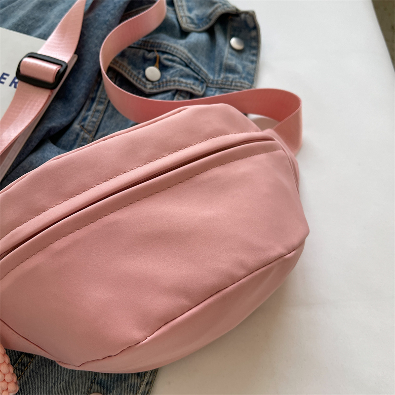 Women's All Seasons Canvas Solid Color Elegant Vacation Sewing Thread Dumpling Shape Zipper Fanny Pack display picture 1