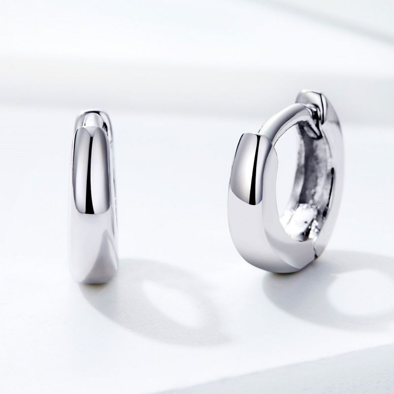 1 Pair Simple Style Solid Color Plating Sterling Silver Silver Plated Hoop Earrings display picture 2