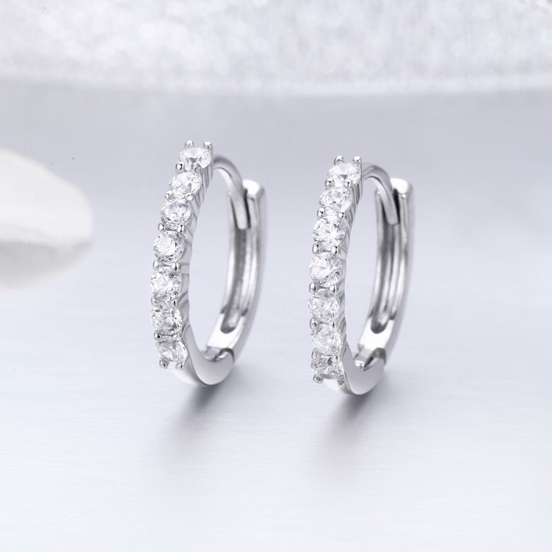1 Pair Romantic Round Inlay Sterling Silver Zircon Earrings display picture 1