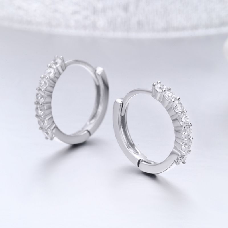 1 Pair Romantic Round Inlay Sterling Silver Zircon Earrings display picture 6