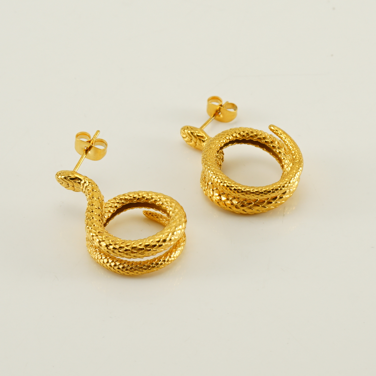 1 Pair Elegant Retro Snake Polishing Plating Stainless Steel 18K Gold Plated Ear Studs display picture 2